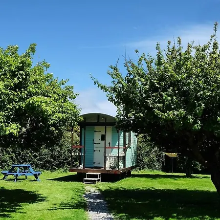 Holiday home Cosy Shepherds Hut Nr Kynance Cove Lizard